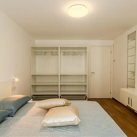 Persico By Interhome *