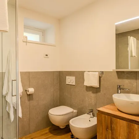 Apartamento Persico By Interhome