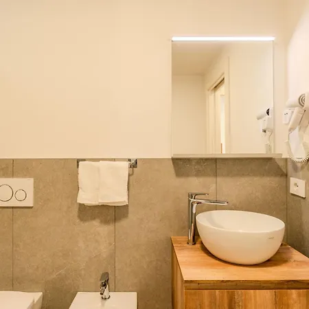 Apartamento Persico By Interhome